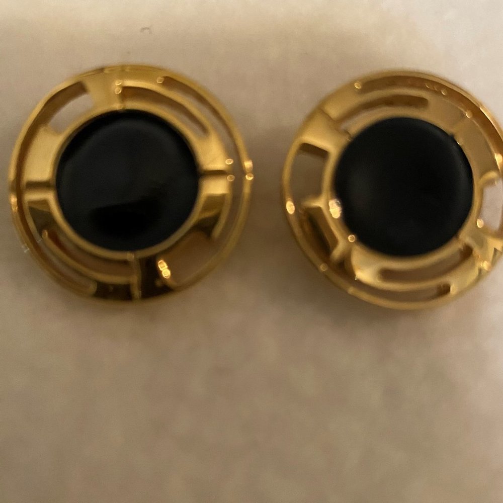ST JOHN NAVY BLUE CLIP EARRINGS